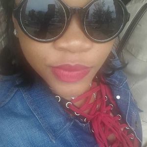 Meet your Posher, Florence